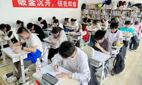 杭州中考复读哪个学校实力强 有什么优势